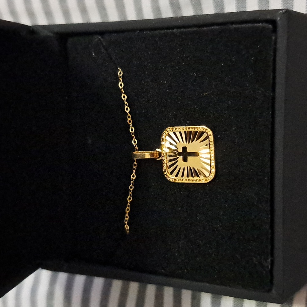 10K Yellow Gold Cross Necklace